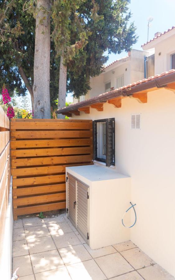 דירות Paphos Dub House 3 מראה חיצוני תמונה